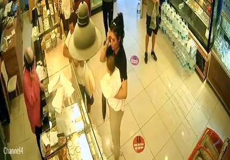 Avcılar’da Sahte 100 Dolarla Alışveriş Kamerada