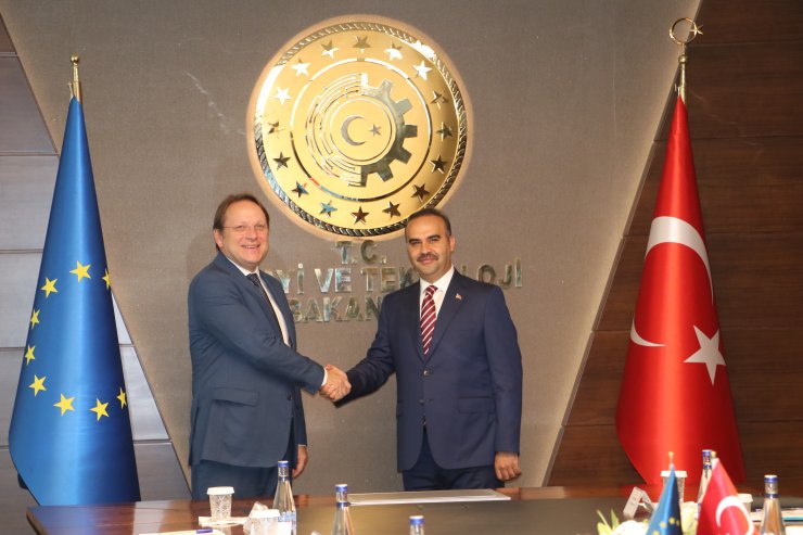 Bakan Kacır: Arzumuz, Ab'nin Vize Serbestisi İçin İlerleme Kaydetmesi