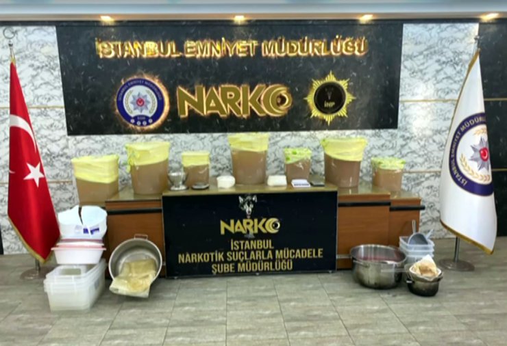 Bakan Yerlikaya: 14 Zehir Taciri Yakalandı