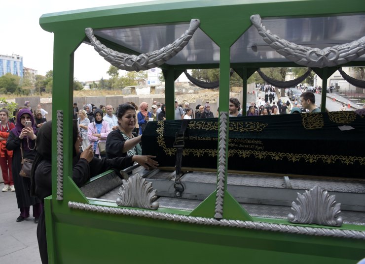 Kırklareli'ndeki Selde Ölen Doktor İle Eşi İçin Hastanede Tören