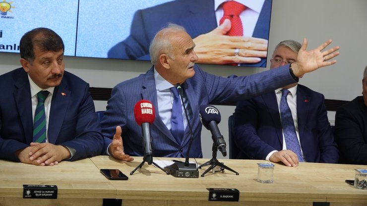Ak Parti'li Yılmaz: Aldığınız Belediyelerde Yan Gelip, Yatıyorsunuz