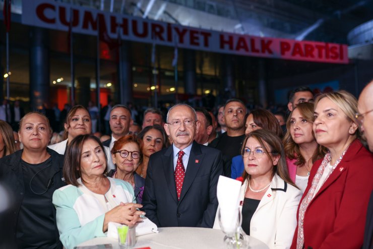 Chp'nin 100'üncü Yıl Marşı İlk Kez Seslendirildi