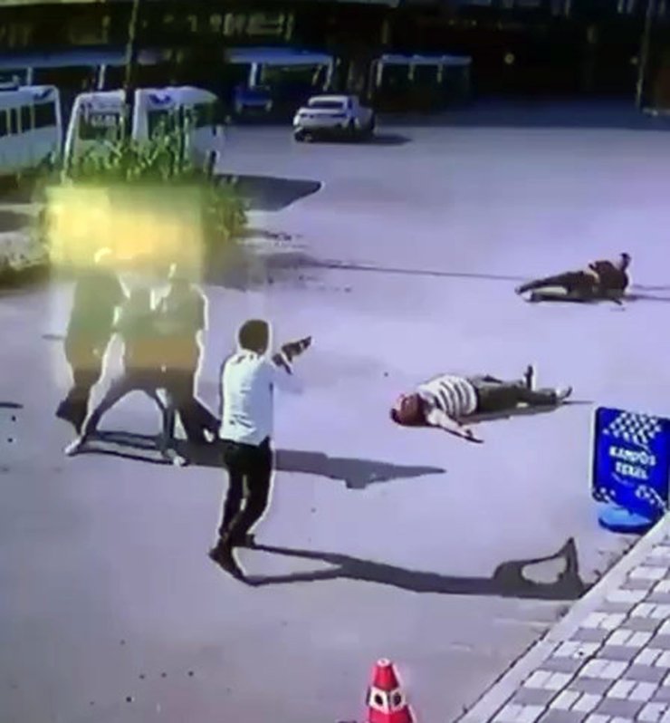 Dayılarından Birini Öldürüp, Diğerini Yaralayan Şüpheli İle Babası Ve 2 Amcası Tutuklandı