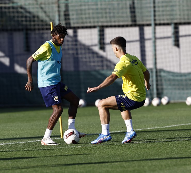 Fenerbahçe, Antalyaspor Mesaisini Sürdürdü