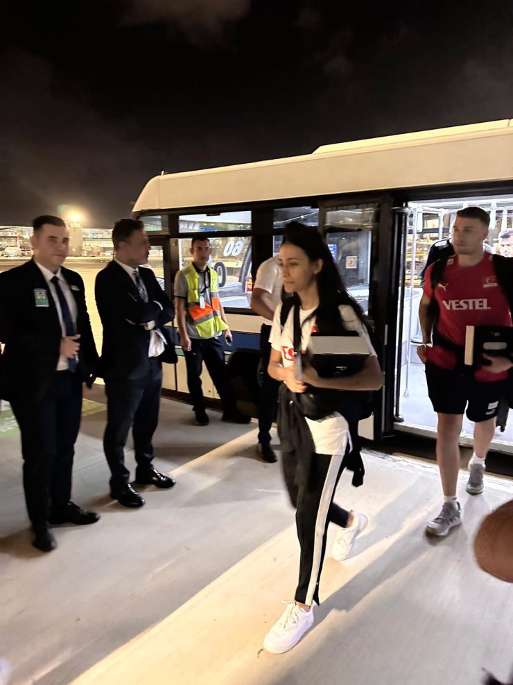 Filenin Sultanları'nın Olimpiyat Yolcuğu Başladı (Yeniden)