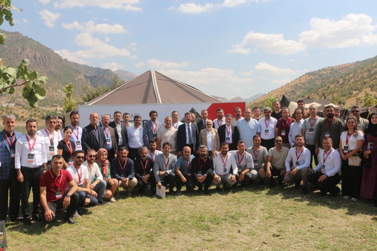 Şırnak'ta 'Uluslararası Uludere Sempozyumu' Kıl Çadırlarda Devam Ediyor