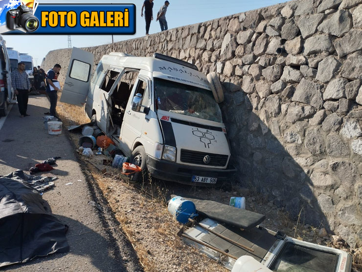 anliurfadaki-rize-plakali-minibus-kazasinda-olu-ve-yaralilarin-isimleri-belli-oldu-foto-galeri.jpg