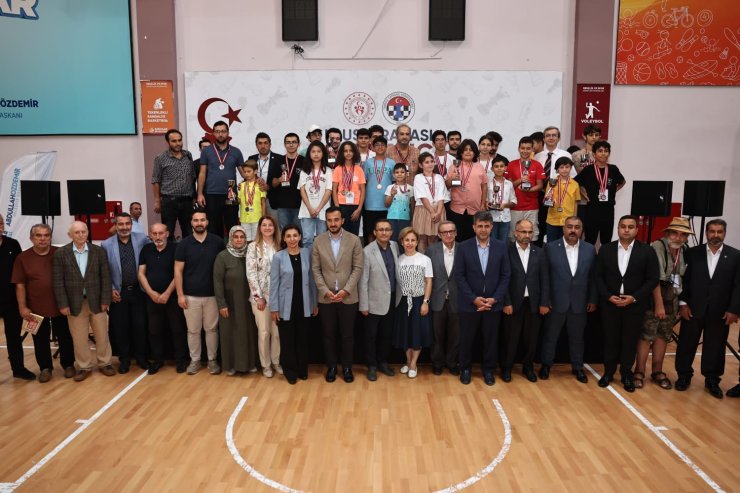 Bağcılar’da ‘Uluslararası Satranç Turnuvası'nın Kapanış Töreni Yapıldı