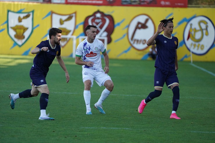 caykur-rizespor-ankaragucu-ile-oynadigi-hazirlik-macini-1-0-kaybetti-14.jpg