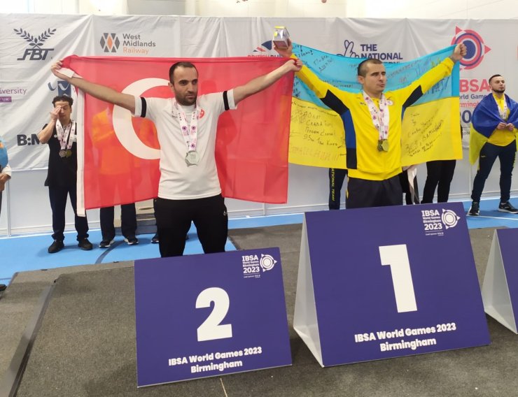 Halterde Dünya 2’ncisi Olan Görme Engelli Sporcu: Dört Duvar Arasında Kalmayın