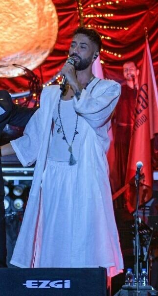 Ezgi Mola'ya Destek Veren Şarkıcı Tan Taşçı'ya Musa Orhan'a Hakaretten Ceza