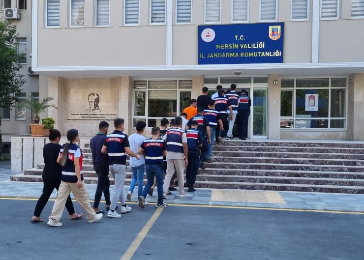 Mersin'de Siber Dolandırıcılara Operasyon; 10 Gözaltı