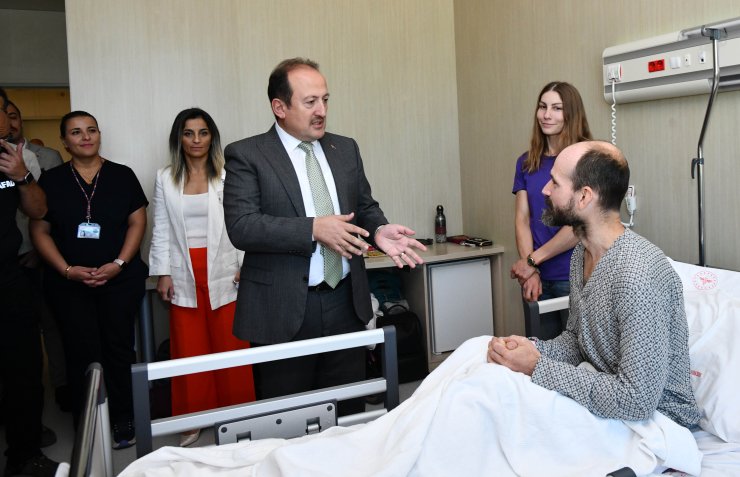 Mağaradan Çıkarılan Abd'li Araştırmacı, Yoğun Bakımdan Servise Alındı