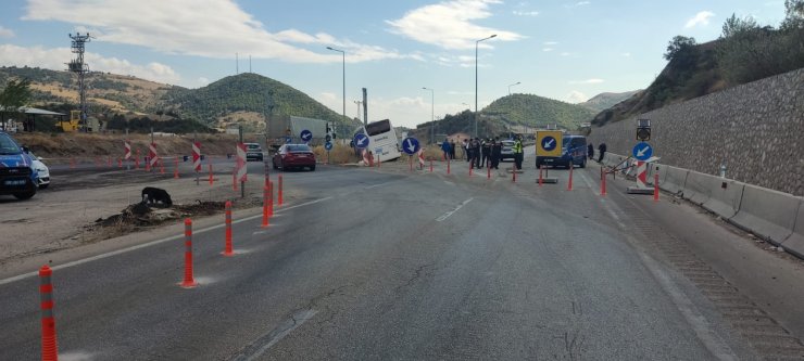 Samsun'da Yolcu Otobüsü, Araziye Girdi; 1 Yaralı