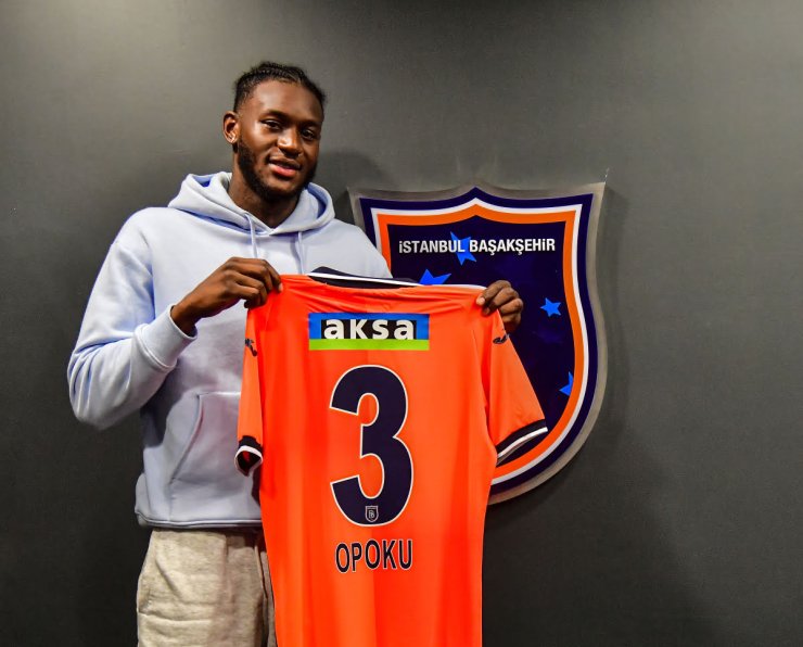 Başakşehir Fk, Jerome Opoku'yu Kiralık Olarak Kadrosuna Kattı