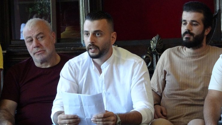 Trabzonspor Taraftarlarından Başkan Ve Yönetime Destek