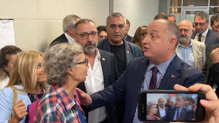 İbb Yöneticisine "terör Örgütüne Yardım" Davasında 15 Yıla Kadar Hapis Talebi