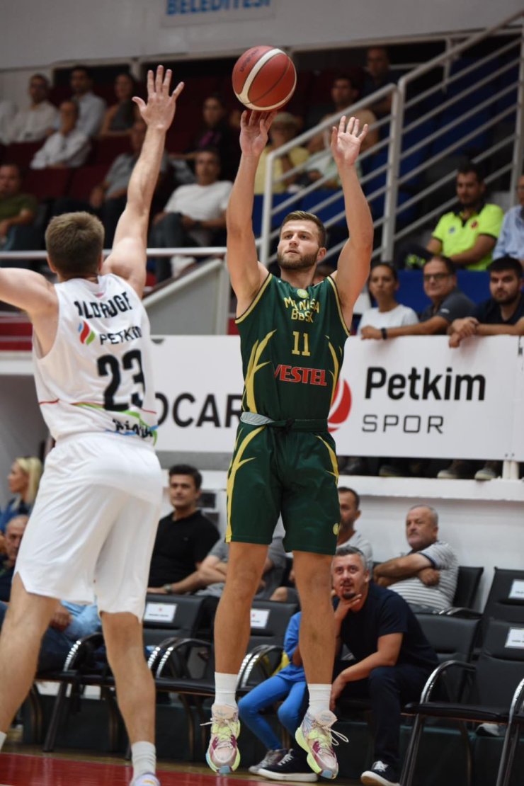 Manisa Büyükşehir Belediyespor, Ege Cup'a İyi Başladı