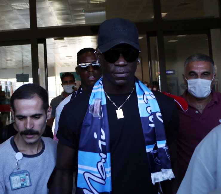 Mario Balotelli, Adana Demirspor’a Döndü