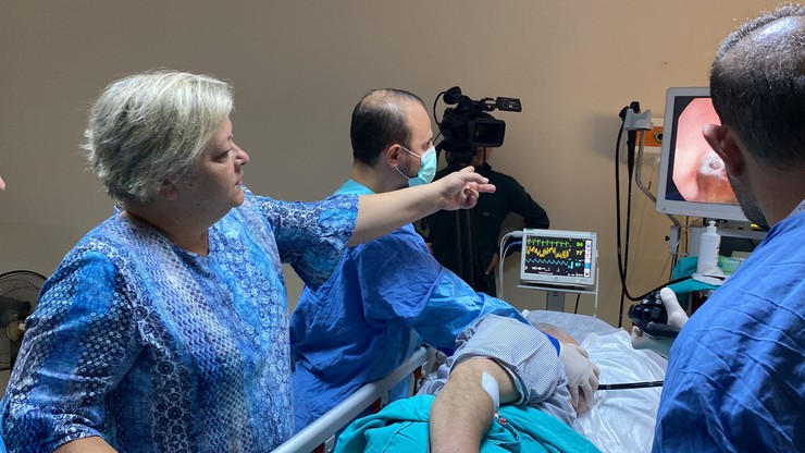 rizede-endoskopik-ultrasonografi-cihazi-egitimi-verilirken-hastalara-da-teshis-koyuldu-5.jpg
