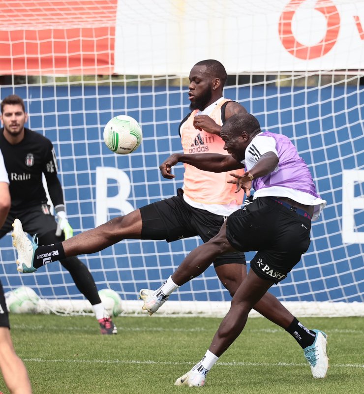 Beşiktaş, Club Brugge Mesaisine Başladı