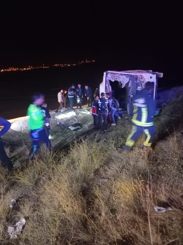 Van 5 Göçmenin Öldüğü Kazada Yaralanan 30 Kişiden 21'i Taburcu Oldu