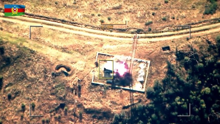 Azerbaycan, Ermenilere Ait Askeri Ekipmanları Hedef Aldı-ek Fotoğraflar