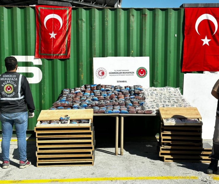 İstanbul'da Büyük Operasyon: 424 Kilo Uyuşturucu Ele Geçirildi