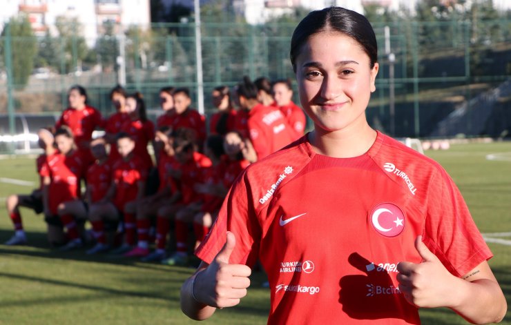 Hem Kendi, Hem De Babasının Hayalini Gerçekleştirip 'En Güzel Gol Kraliçesi' Oldu