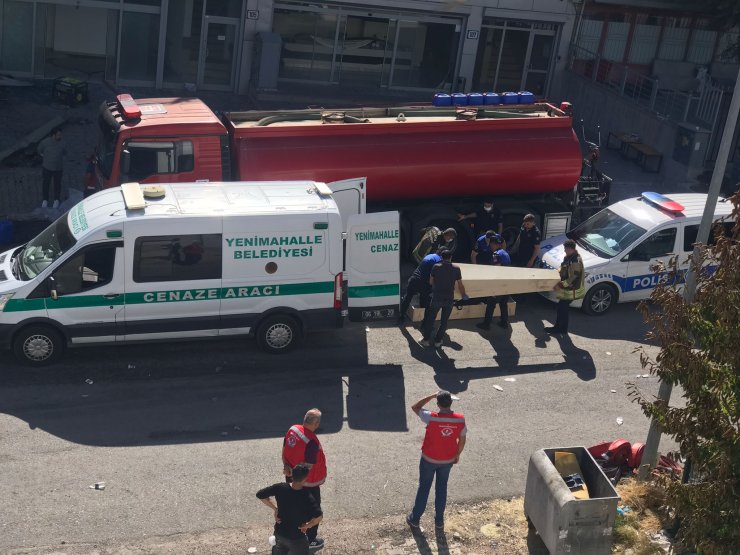 Sünger Fabrikasındaki Yangında Can Kaybı 3'e Çıktı (2)