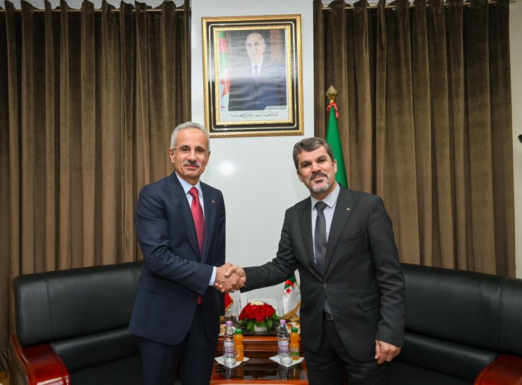 Türkiye Ve Cezayir Arasında Balıkçılık Ve Gemi İnşa Alanında Ortak Çalışma Grubu Kuruluyor