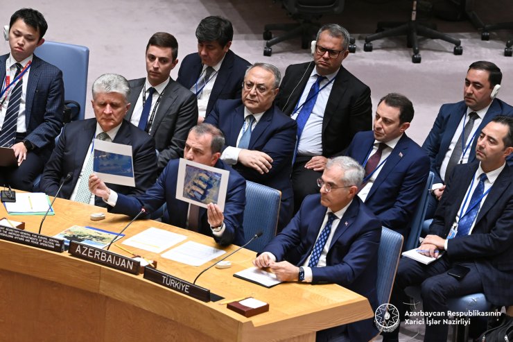 Bayramov: Etnik Ermeni Sakinler Barışçıl Bir Arada Yaşama Modelimizin Bir Parçası Olmaya Davetlidir