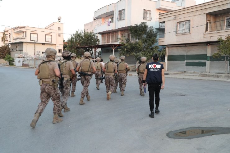 Dublörlü Suç Örgütüne Operasyon: 23 Gözaltı Kararı (2)