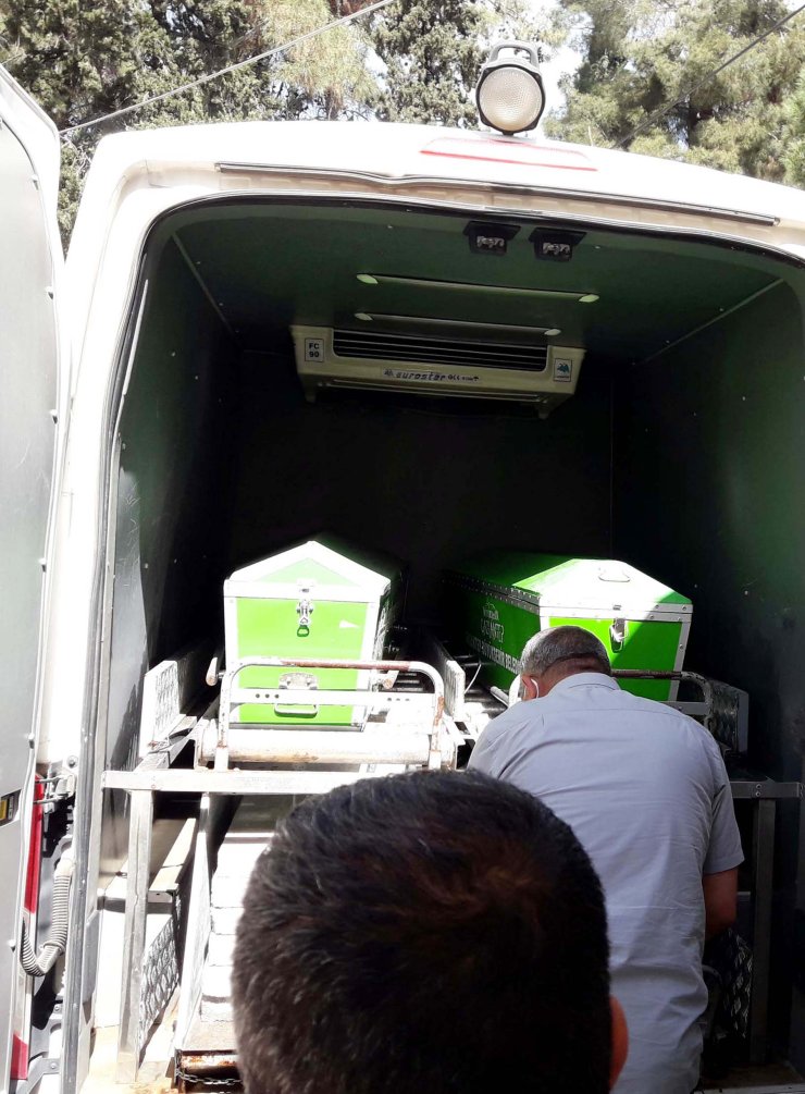 Öldürülen Mehmet Emre, Olaydan 2 Saat Önce Şüphelilerle Parkta Tartışmış