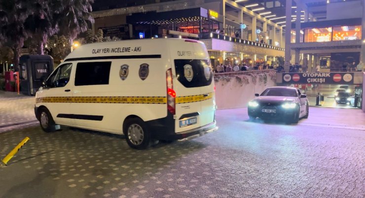 Eğlence Mekanında Tartıştığı Çalışanlara Ateş Açtı: 3 Yaralı