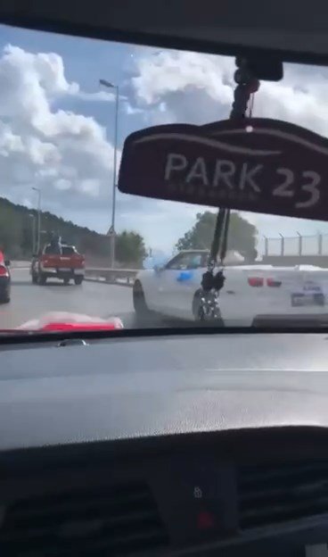 Maltepe'de Sünnet Düğünü Konvoyunda Havaya Ateş Açan Şüpheli Yakalandı