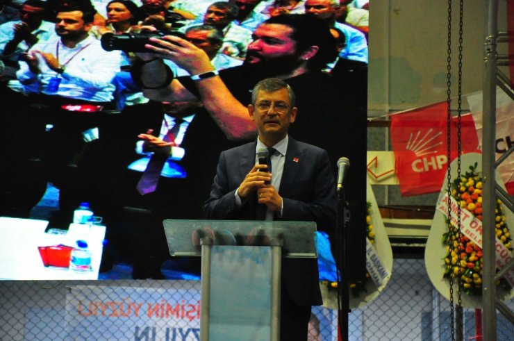 Özgür Özel: Ben Bu Takımı Şampiyon Yaparım Arkadaşlar