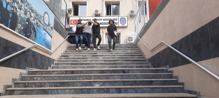 Bağcılar'da Evinin Önünde Bekleyip Ateş Etti: 1 Ölü