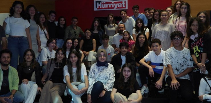Demirören Medya Lisesi Öğrencileri ‘1923’ Müzikalini İzledi