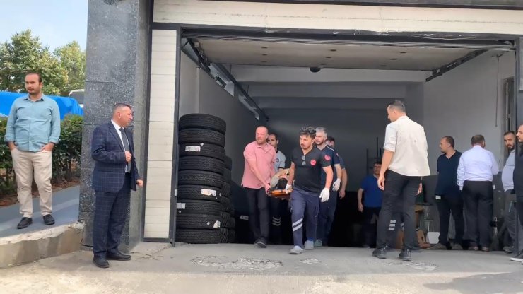 Esenler'de İş Yeri Asansörü Düştü; 7 Yaralı -3