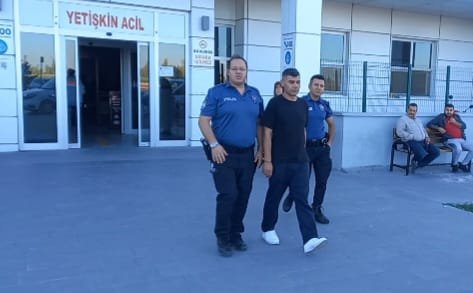 Hırsızlıktan 11 Yıl Hapis Cezası Bulunan Şüpheli, Araçta Uyurken Yakalandı