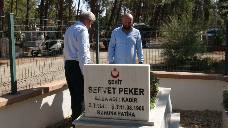 58 Yıl Sonra Şehit Babasının Mezarını Ziyaret Etti