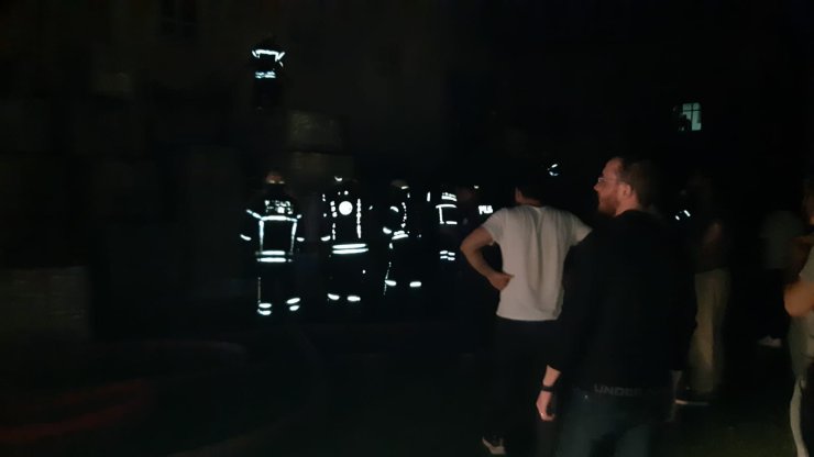 Ak Parti İlçe Başkanının İş Yerinde Yangın