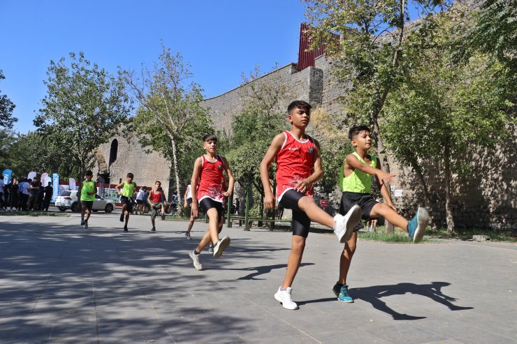 Avrupa Spor Haftası Kapsamında Diyarbakır’da Küçeler Koşusu Düzenlendi