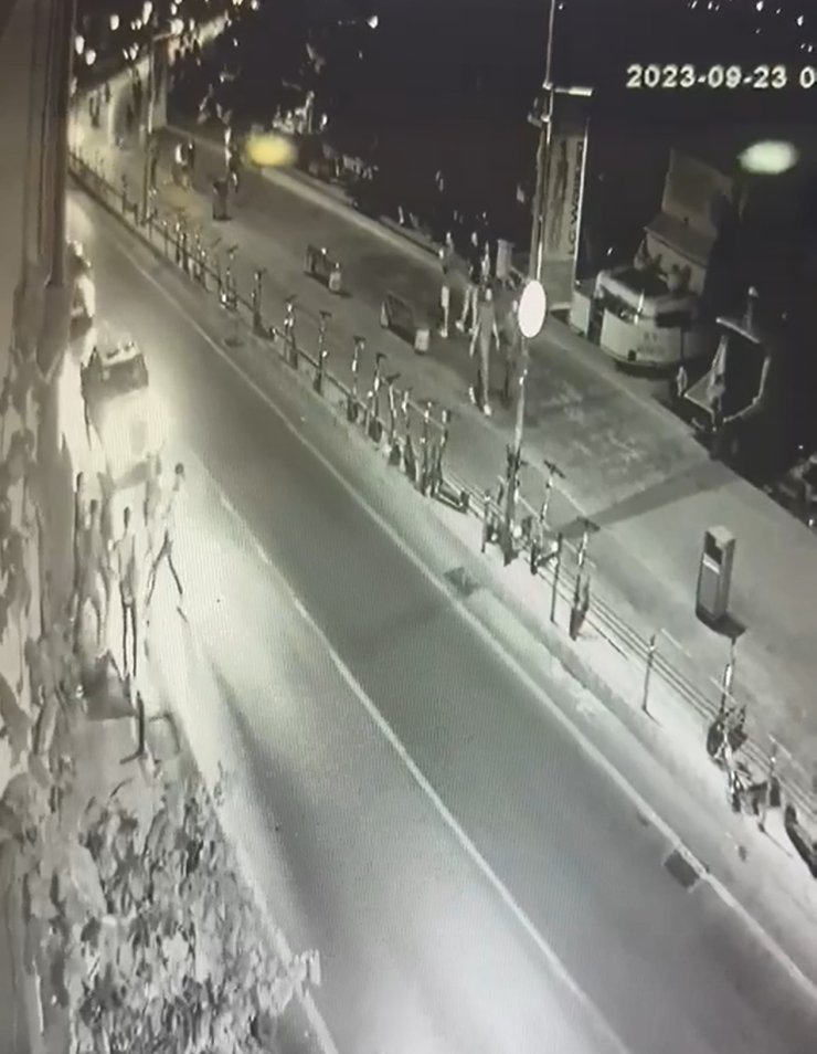 Bebek'te 2 Kişinin Öldüğü Kavgada "Yanlış Anlama" İddiası