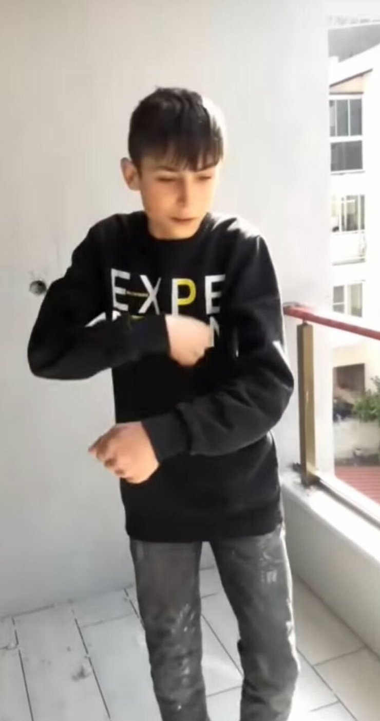 Çalıştığı İnşaattan Düşen Liseli Zekai Öldü