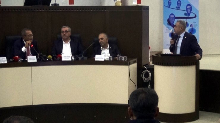 Kmtso Meclisinde Milletvekili İle Meclis Başkanı Arasında ‘Siyasi Konu’ Gerginliği