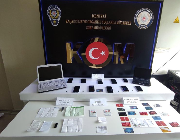Sahte Kimliklerle Bankalardan Kredi Dolandırıcılığına 13 Tutuklama