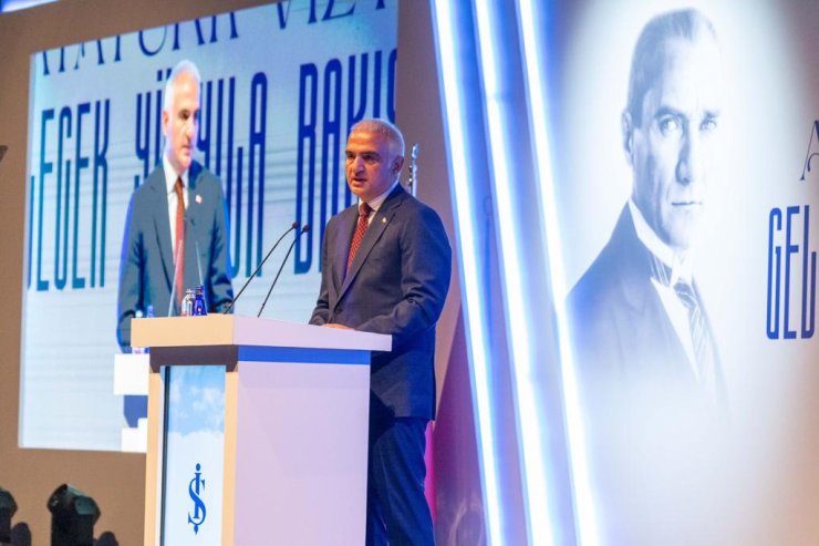 Bakan Ersoy: Atatürk'ün Muasır Medeniyetler Ülküsü Her Zaman Aklımızda