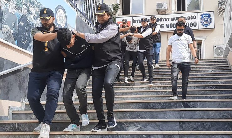 Başakşehir'de Sahte Polislere Gözaltı